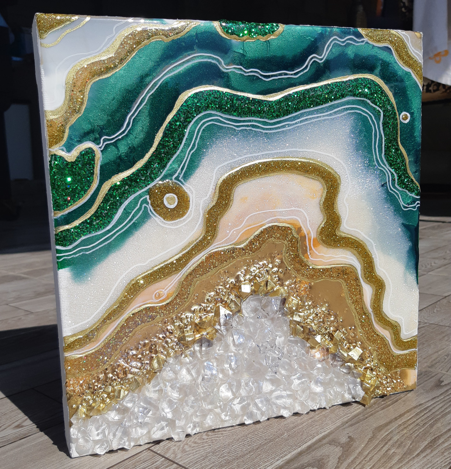 Geode / Teal Geode Art / Resin Geode / Resin Art / Epoxy Art / Modern Art /  3D Art / Quartz Points / Wall Art / Canadian Art / Artwork 