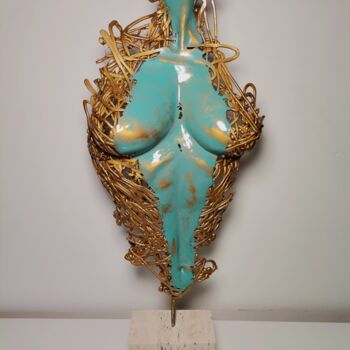 Scultura intitolato "Aphrodite" da Adrian Marok, Opera d'arte originale, Resina