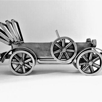 Scultura intitolato "Vintage Cabriolet /…" da Albert Dura, Opera d'arte originale, Metalli