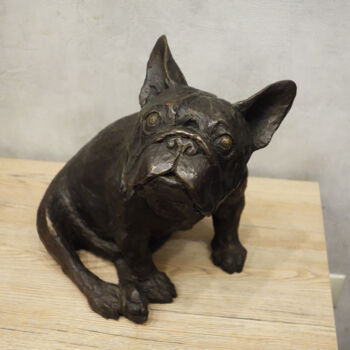 Scultura intitolato "Bulldog" da Anastasiia Ezhova, Opera d'arte originale, Bronzo