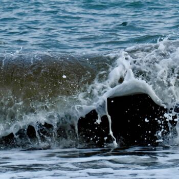 Фотография под названием "Swallowing wave" - Andrea Gruber, Подлинное произведение искусства, Цифровая фотография