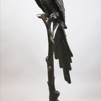 Escultura titulada "Statue de perroquet…" por Andregeometricart, Obra de arte original, Bronce