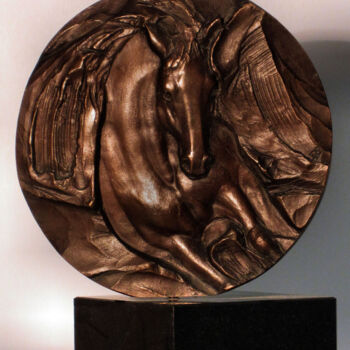 Escultura titulada ""Galop" awers" por Anna Wątróbska, Obra de arte original, Bronce