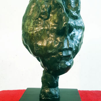 Sculptuur getiteld "" VICTORIA "" door Antoine Berbari, Origineel Kunstwerk, Bronzen