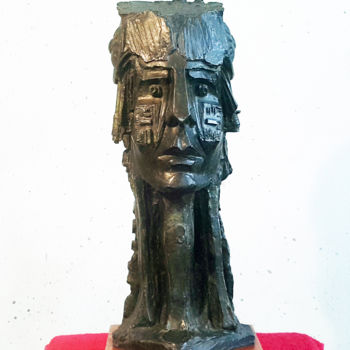 Escultura titulada ""MA DAME De ELCHE"" por Antoine Berbari, Obra de arte original, Bronce