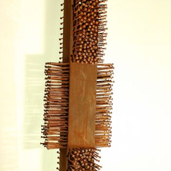 Sculpture titled "Figura con clavos" by Antonio Martinez Ruiz, Original Artwork, Wood