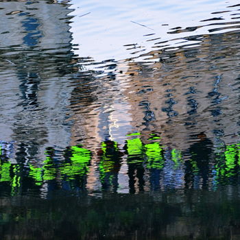 Photography titled "reflets de gilets" by Aquartistiq, Original Artwork, Digital Photography