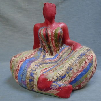 Sculpture titled ""La mama"" by Marie Ruiz, Original Artwork, Ceramics