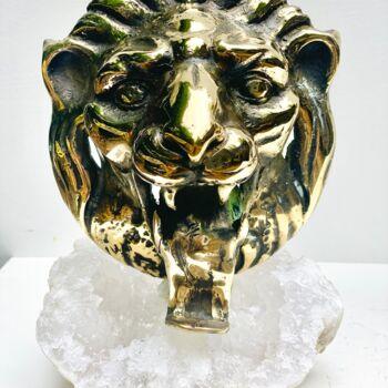Sculpture titled "LION KING" by Art Vladi, Original Artwork, Bronze