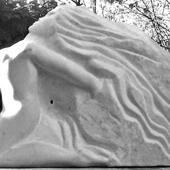 Escultura titulada "Trient" por Ludovic Cussigh, Obra de arte original, Piedra