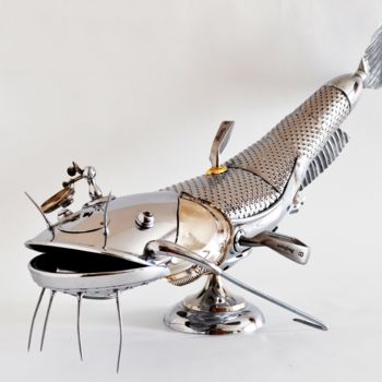 「Catfish」というタイトルの彫刻 Artūras Tamašauskasによって, オリジナルのアートワーク, ステンレス鋼