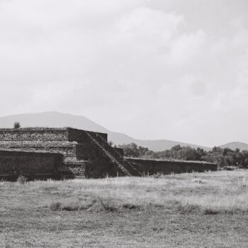 Photographie intitulée "Teotihuacán 22" par Audrey Dora, Œuvre d'art originale, Photographie argentique