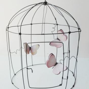Artisanat intitulée "Cage aux papillons" par Au Fil D'Anne, Œuvre d'art originale