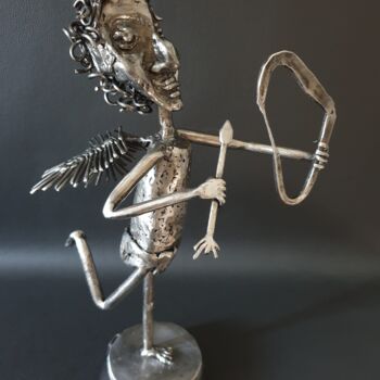 Sculptuur getiteld "Cupidon" door Sandrine Plumard, Origineel Kunstwerk, Metalen