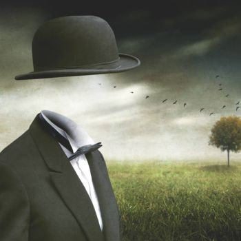 Fotografia zatytułowany „Magritte Was Here” autorstwa Ben Goossens, Oryginalna praca, Manipulowana fotografia