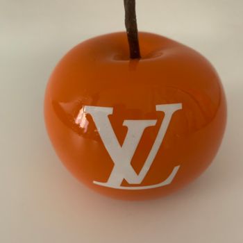 "Apple LV - orange" başlıklı Heykel Benji tarafından, Orijinal sanat, Rezine