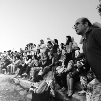 Photographie intitulée "Angkor Wat Sunrise…" par Benoit Delplace, Œuvre d'art originale, Photographie numérique