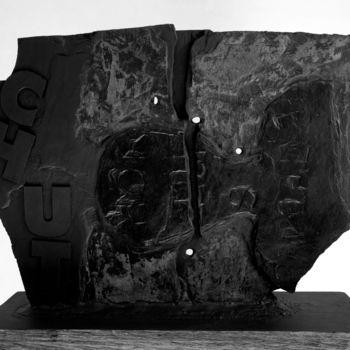 Скульптура под названием "Chut" - Bernard Lapeña, Подлинное произведение искусства, Камень