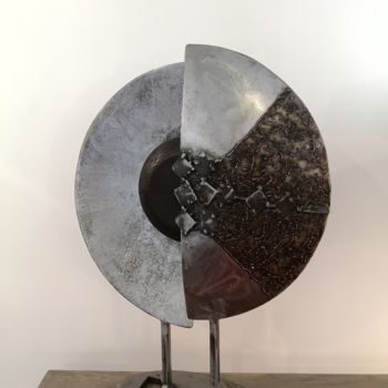 Sculpture titled "Sculpture METAMORPH…" by Béatrice Choury, Original Artwork, Metals