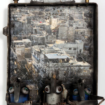 Escultura titulada "Destroyed city* ori…" por Branimir Misic, Obra de arte original, Metales