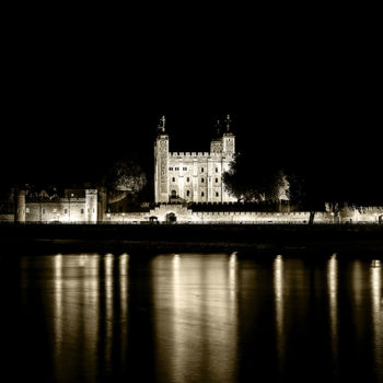 Fotografie getiteld "Tower of London" door Jgc Braticius, Origineel Kunstwerk, Digitale fotografie
