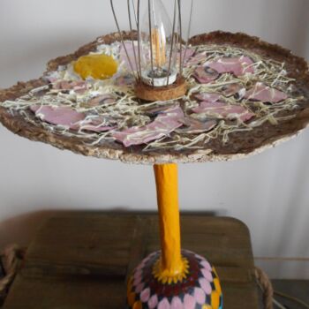 Sculpture titled "Lampe déco crêperie" by Brigitte Barcelo, Original Artwork, Paper maché