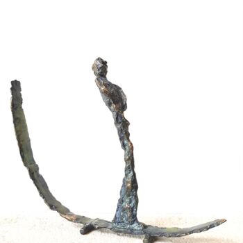 Sculpture titled "FORME HUMAINE N°II" by Catherine Villa, Original Artwork, Metals