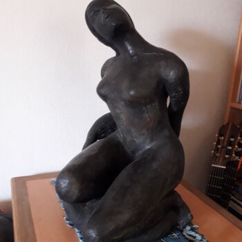 Escultura titulada ""la Jeanne"" por Catherine Demaugé Bost, Obra de arte original, Cerámica