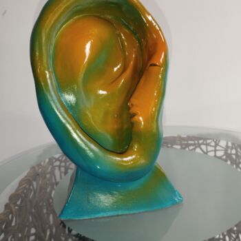 Sculpture titled "Ecoute Toi" by Cécile Aubert, Original Artwork, Clay