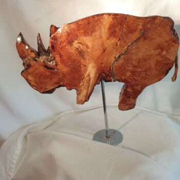 Sculpture titled "Rhinocéros" by Charly Carpentier, Original Artwork, Wood
