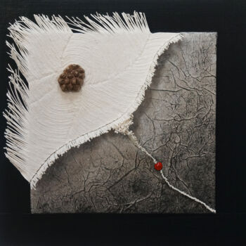 Collages titled "sans titre 3" by Chantal Favier, Original Artwork, Collages Mounted on Other rigid panel