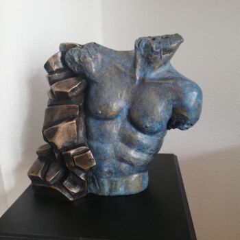 Sculpture intitulée ""Force et fragilité…" par Christiane Bernais, Œuvre d'art originale, Bronze