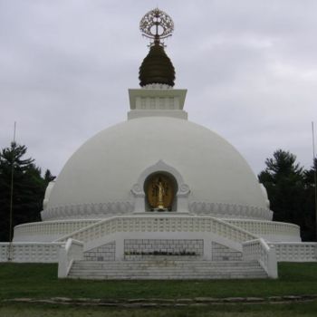 Photography titled "Peace Pagoda" by Cynthia Brown Yackenchick, Original Artwork