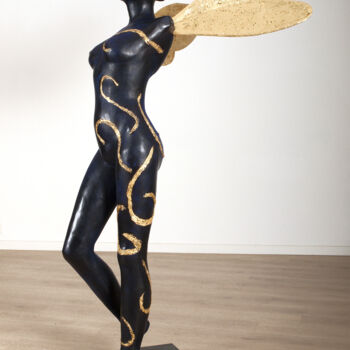 Sculpture titled "Iris, la voyageuse" by Dorothée Barbou (Dotty), Original Artwork, Resin