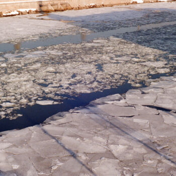 Photographie intitulée "Shards of winter" par Ekaterina Kastalskaya, Œuvre d'art originale, Photographie argentique