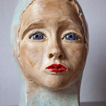 Sculpture titled "Milly" by Elena Uljancic, Original Artwork, Ceramics