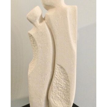 Sculpture titled "Te quiero" by Elisabeth Dinardo, Original Artwork, Stone