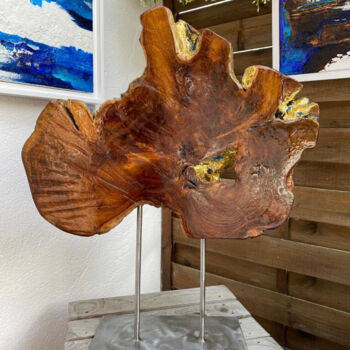 Sculpture titled "Continent doré" by Emma Lapassouze, Original Artwork, Wood