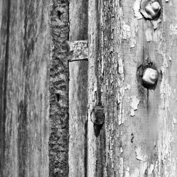 Photographie intitulée "reste de la porte" par Ernest Tosetti, Œuvre d'art originale, Photographie numérique