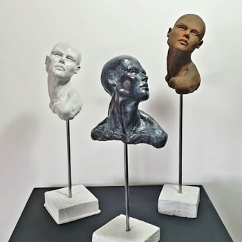 Sculpture titled "Printemps - vendu e…" by Eva Czaplicki, Original Artwork, Plaster