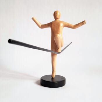 Escultura titulada "équilibriste" por Fabien Bochard, Obra de arte original, Madera
