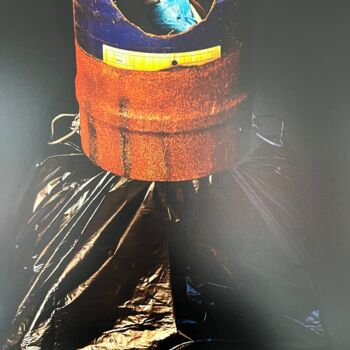 Фотография под названием "L’astronaute" - Fatoumata Diabaté, Подлинное произведение искусства, Пленочная фотография