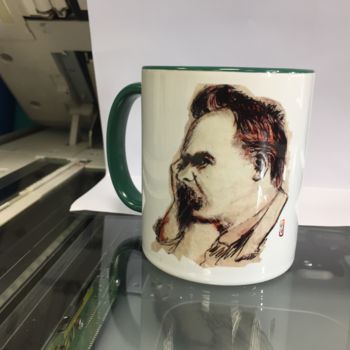 Художественная композиция под названием "Mug Nietzsche" - Gilles David, Подлинное произведение искусства, Столовое искусство