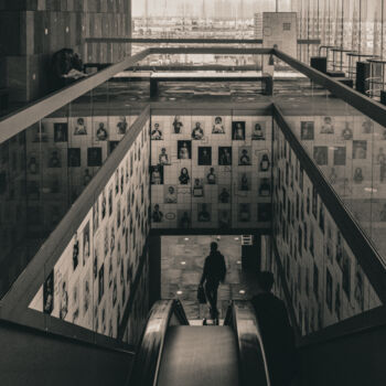 "Descending Perspect…" başlıklı Fotoğraf Fine.Street.Art tarafından, Orijinal sanat, Dijital Fotoğrafçılık