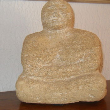 Sculptuur getiteld "Bouddha à deux visa…" door Forcadolmu, Origineel Kunstwerk, Steen