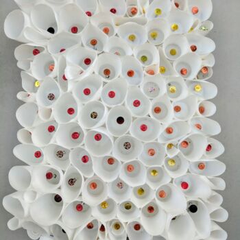 Escultura titulada "BeeHiVis" por Francesca Busca, Obra de arte original, Plástico