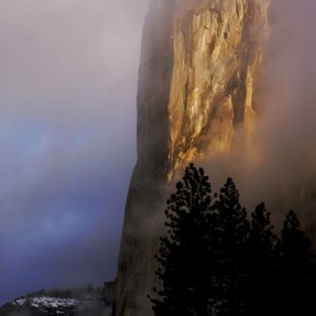 「El Cap Morning」というタイトルの写真撮影 Gaalによって, オリジナルのアートワーク, デジタル