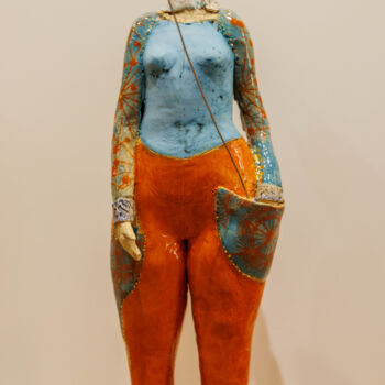 Sculpture titled "Gaelle With Bird" by Gaby Pühmeyer, Original Artwork, Terra cotta