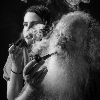 Фотография под названием "Two Smokers" - Grigore Roibu, Подлинное произведение искусства, Цифровая фотография