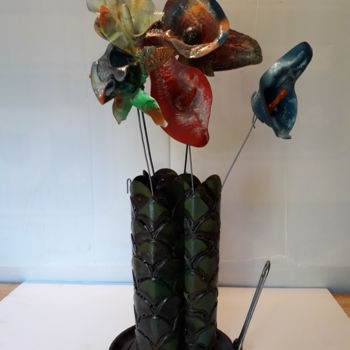 Скульптура под названием "Trilogie de vases c…" - Guy Romedenne, Подлинное произведение искусства, Металлы